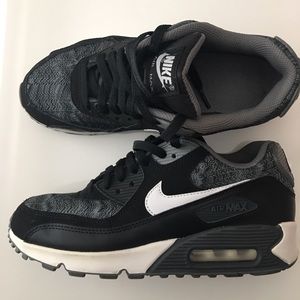 Women’s Nike Air Max 90 White/Black/Cool Grey 7.5